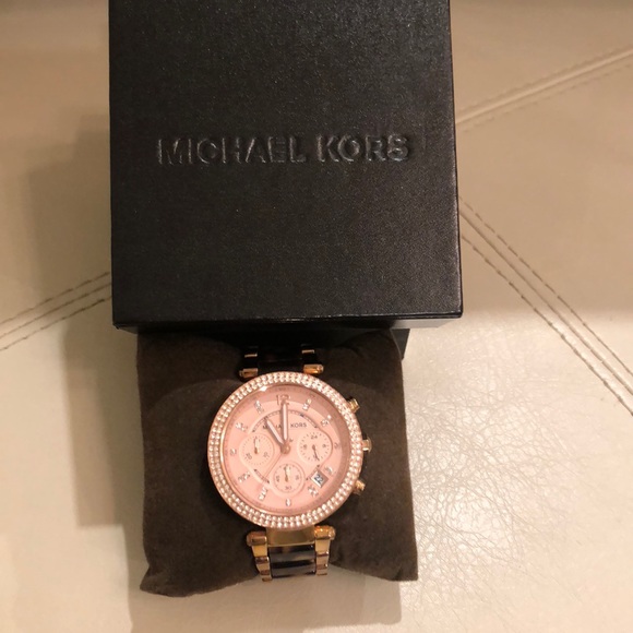 Michael Kors Accessories - MICHAELKORS Rosegold/Tortoise Watch